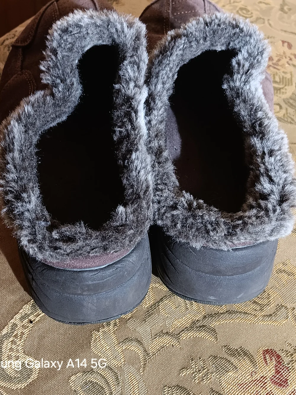 Easy Spirit Kids Brown Faux-Fur Cuffed Slip-On Slippers